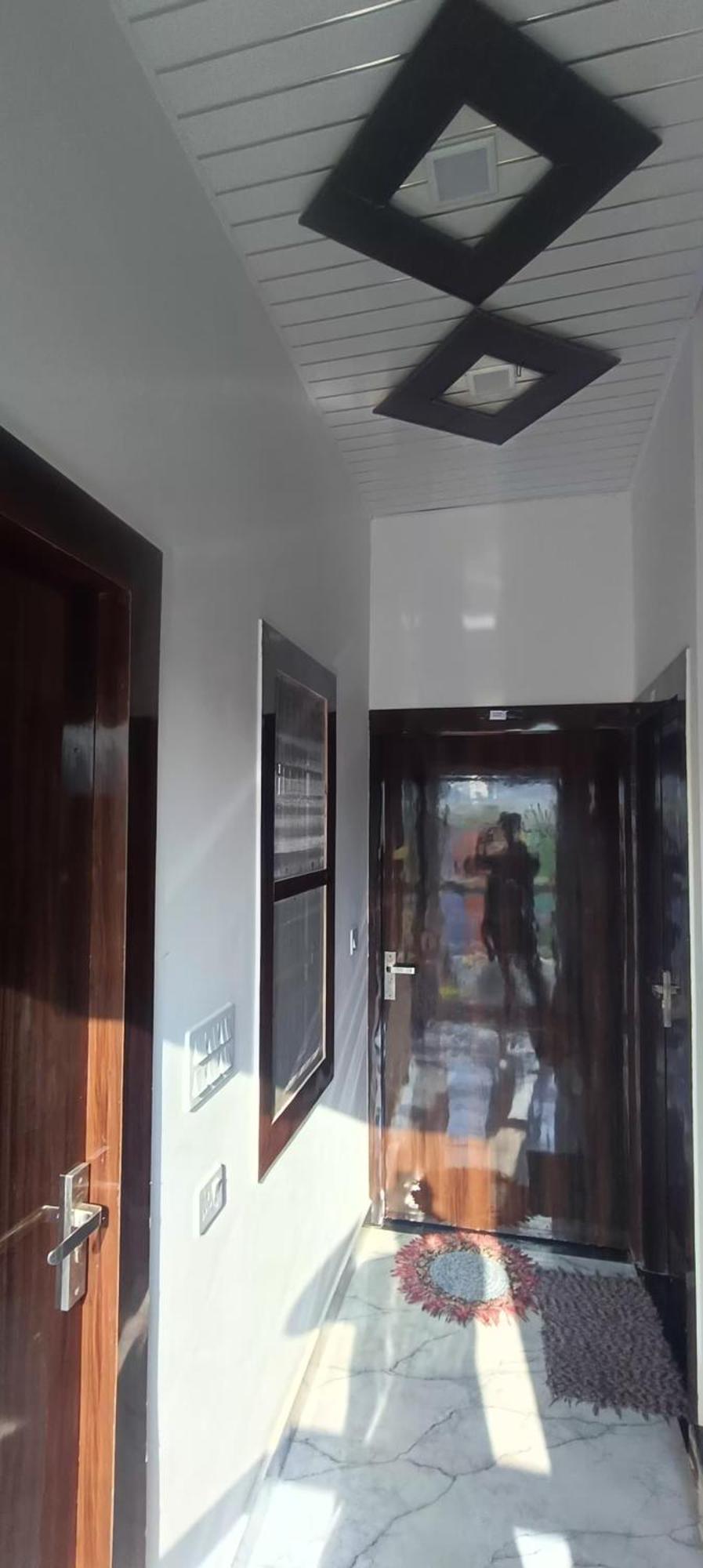 Goenka Home Stay Barsana Chhata Exterior foto